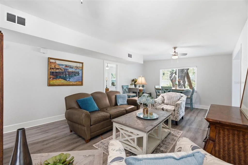 Photo of 1516 ADELE PLACE