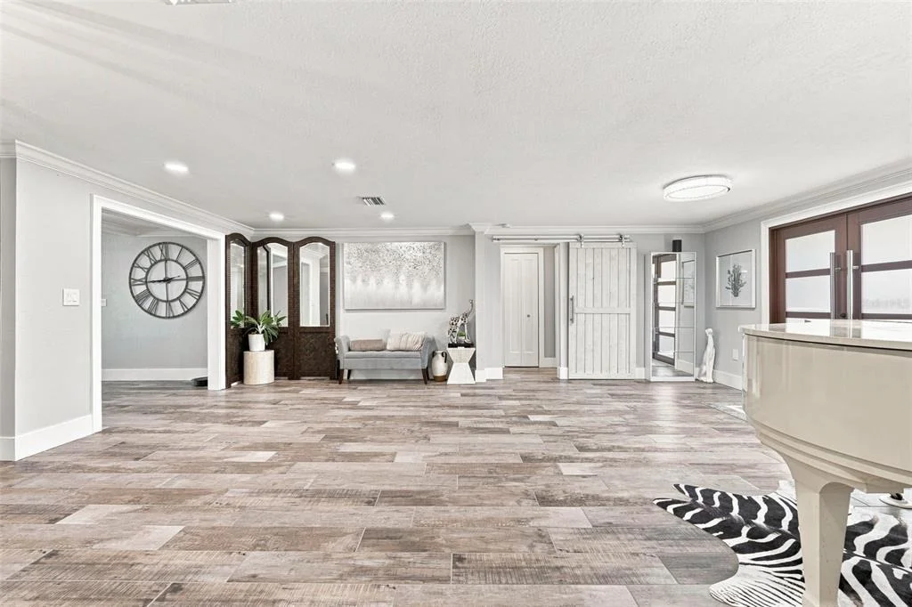 Photo of 2424 HARBOUR DRIVE