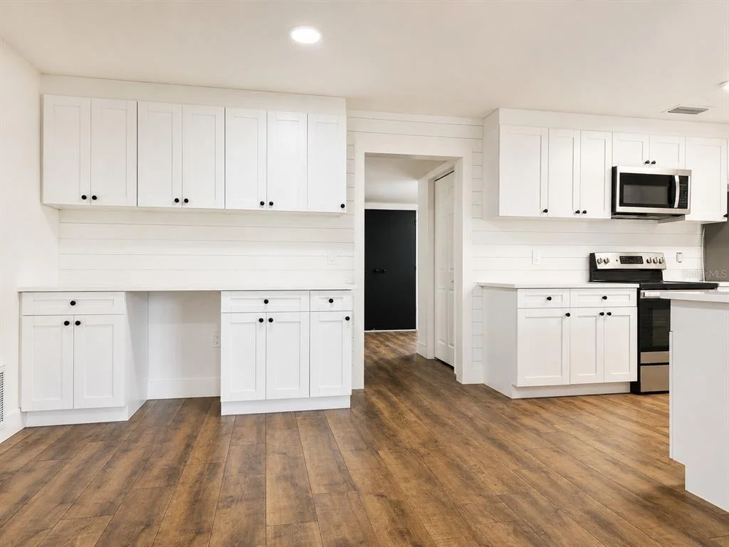 Photo of 810 ALLAMANDA DRIVE