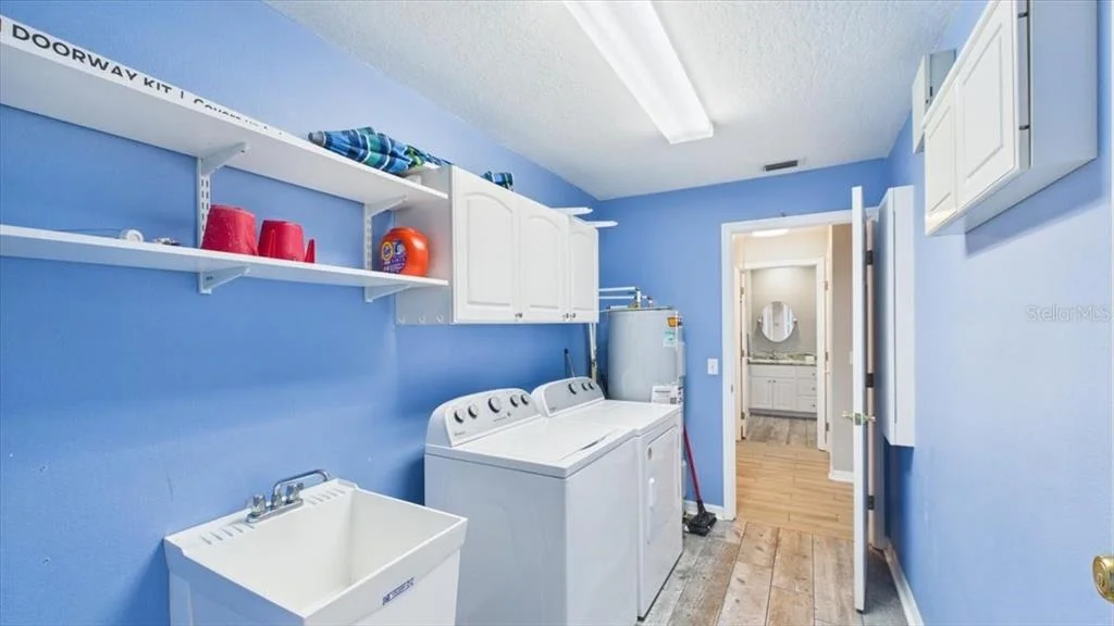 Photo of 315 LANCEOLATE DRIVE