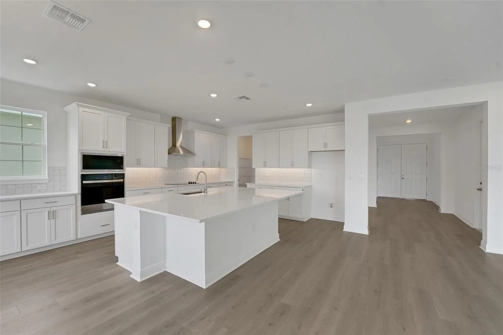 Photo of 15154 TEA TREE DRIVE