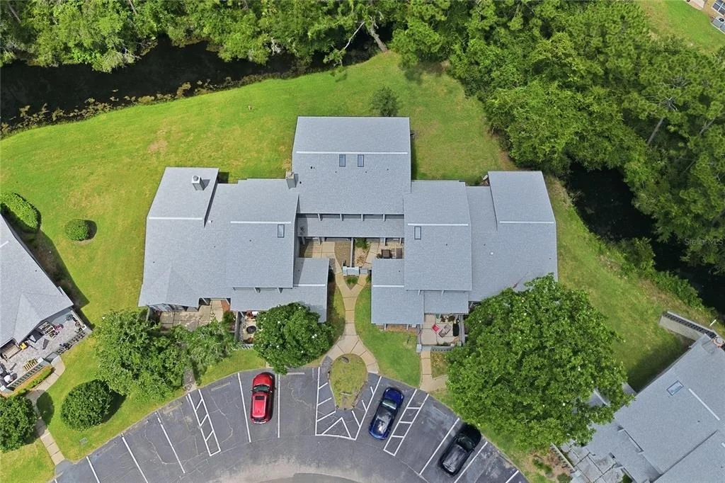 Photo of Unit 3 at 130 LIMEWOOD PLACE
