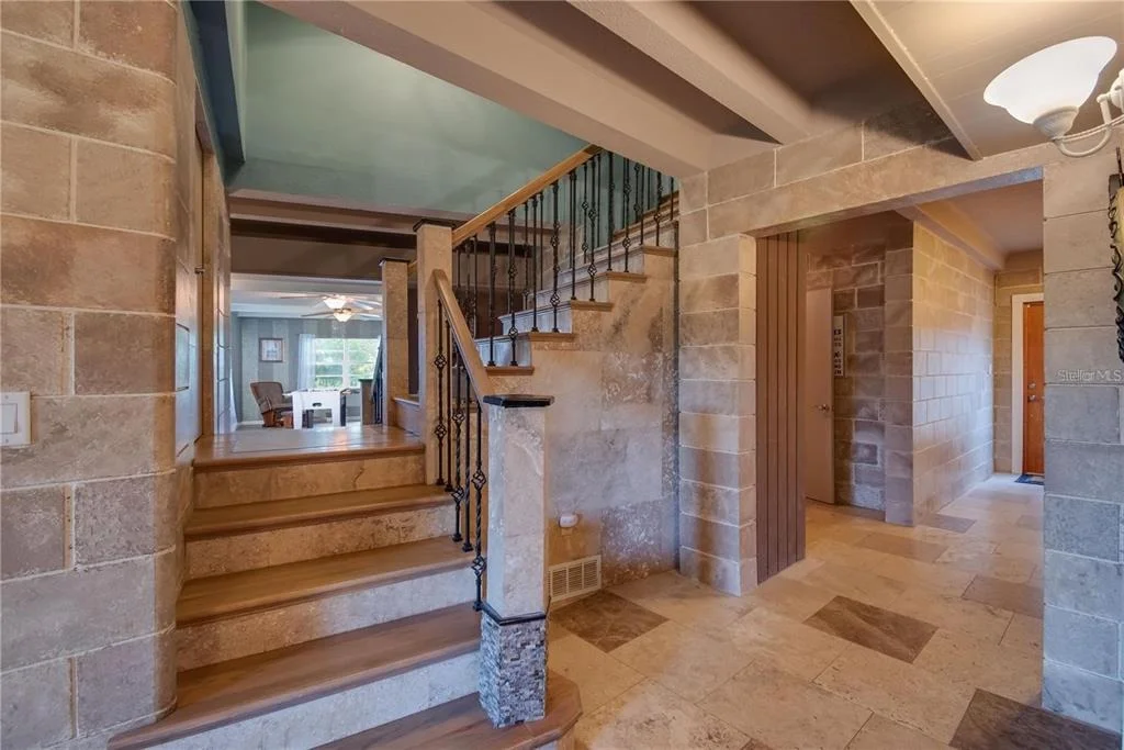 Photo of 3 SE OCALE WAY
