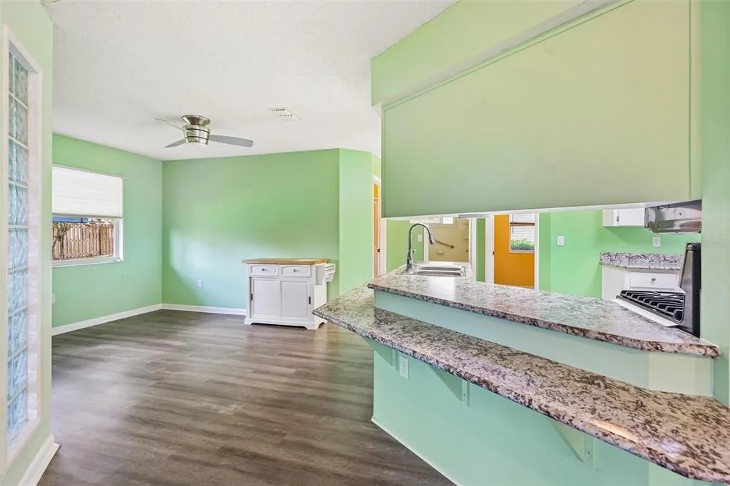 Photo of 1607 SELKIRK DRIVE