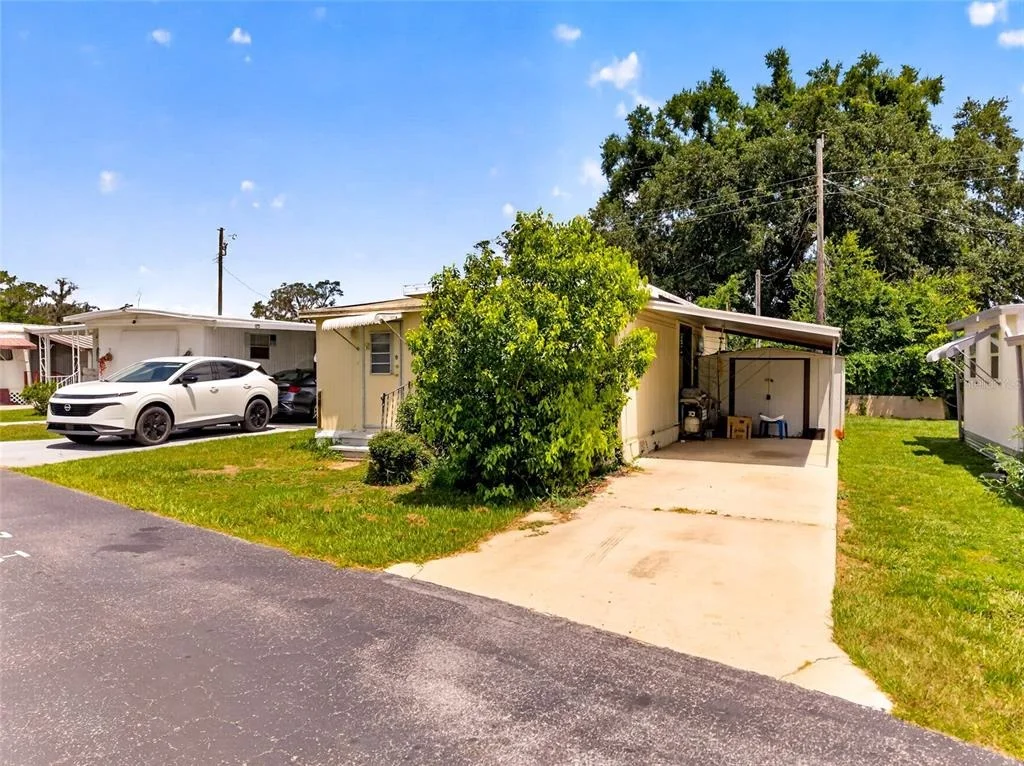 Photo of 37433 RAY DRIVE