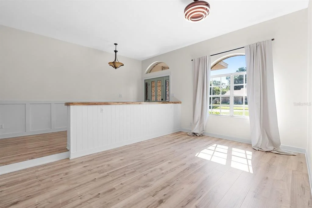 Photo of 512 CAULDER PARK ROAD