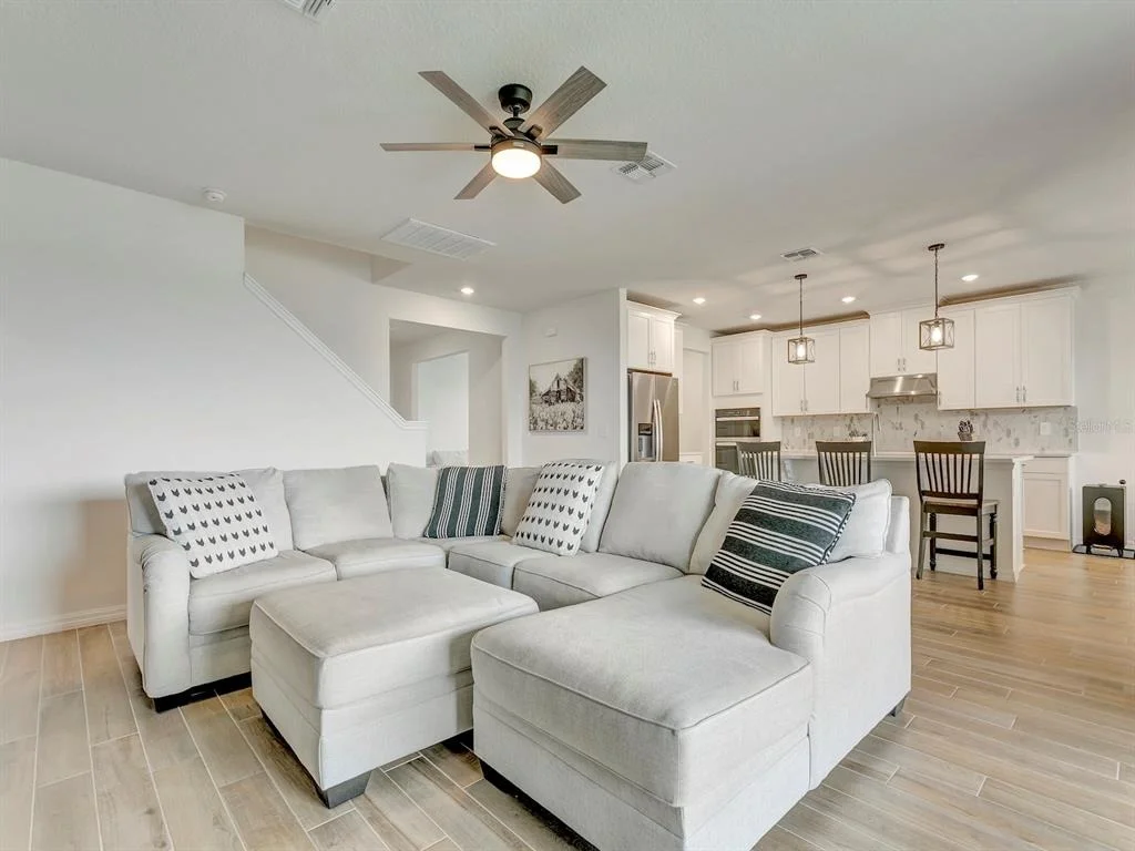 Photo of 7008 NORRIS LANDING PLACE