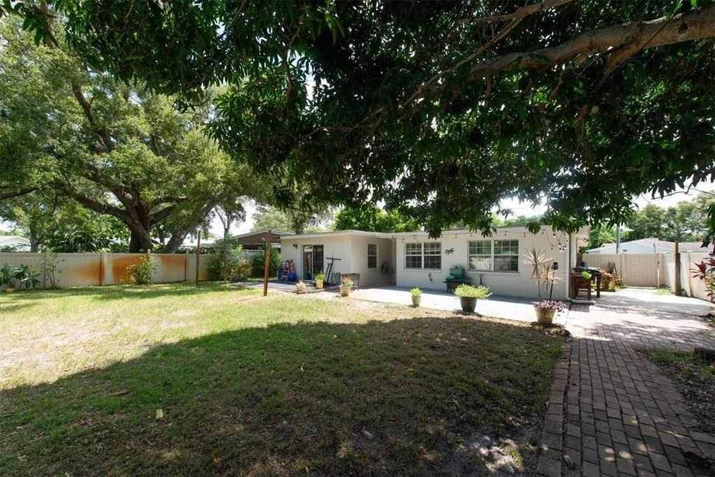 Photo of 12812 LAKE DRIVE
