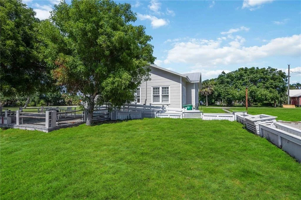 Photo of 815 SOLONA LOOP