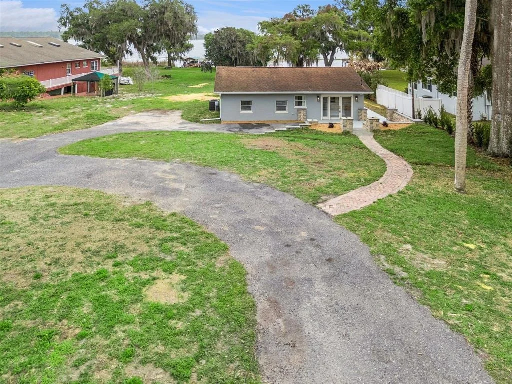 Photo of 2316 N GRIFFIN DRIVE