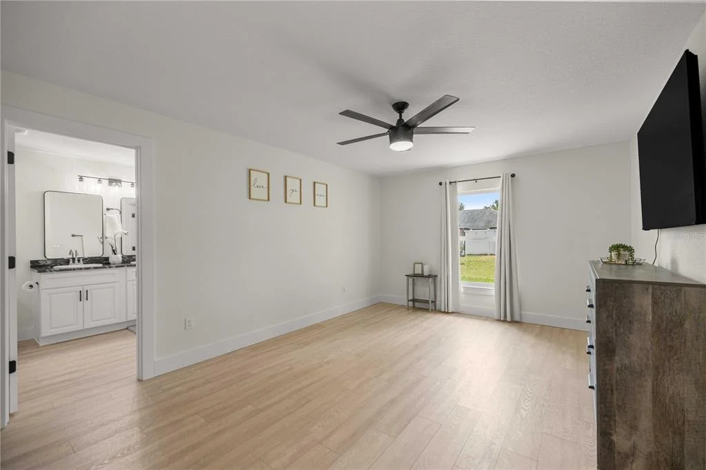 Photo of 6962 SE 124TH STREET