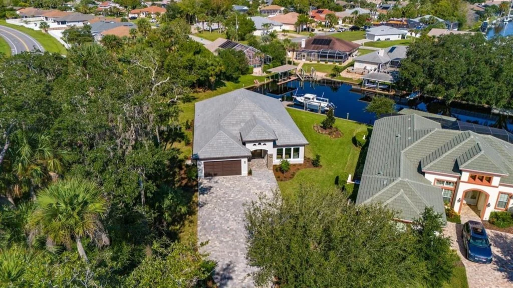 Photo of 46 RIVERVIEW BEND N