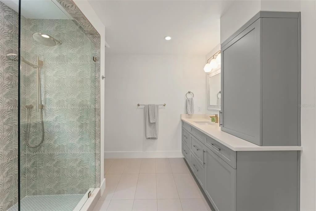 Photo of 13542 SUNSET LAKES CIRCLE