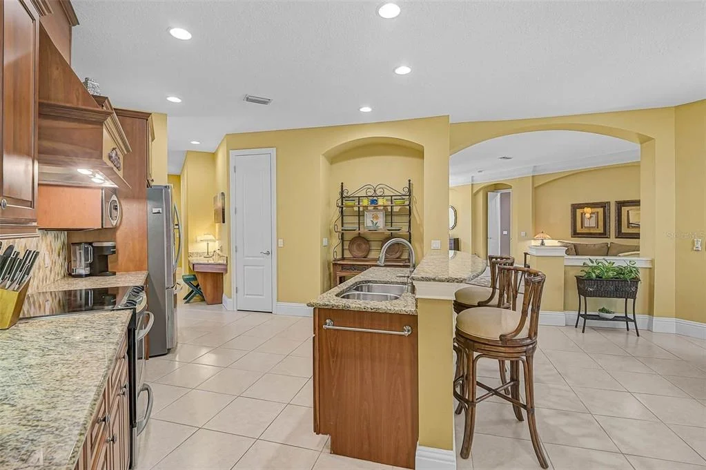 Photo of 11420 SAVANNAH LAKES DRIVE