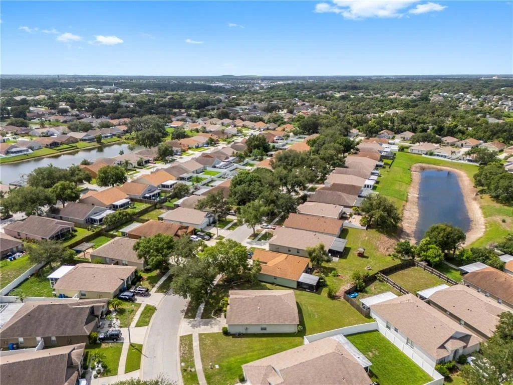 Photo of 10234 HUNTERS HAVEN BOULEVARD