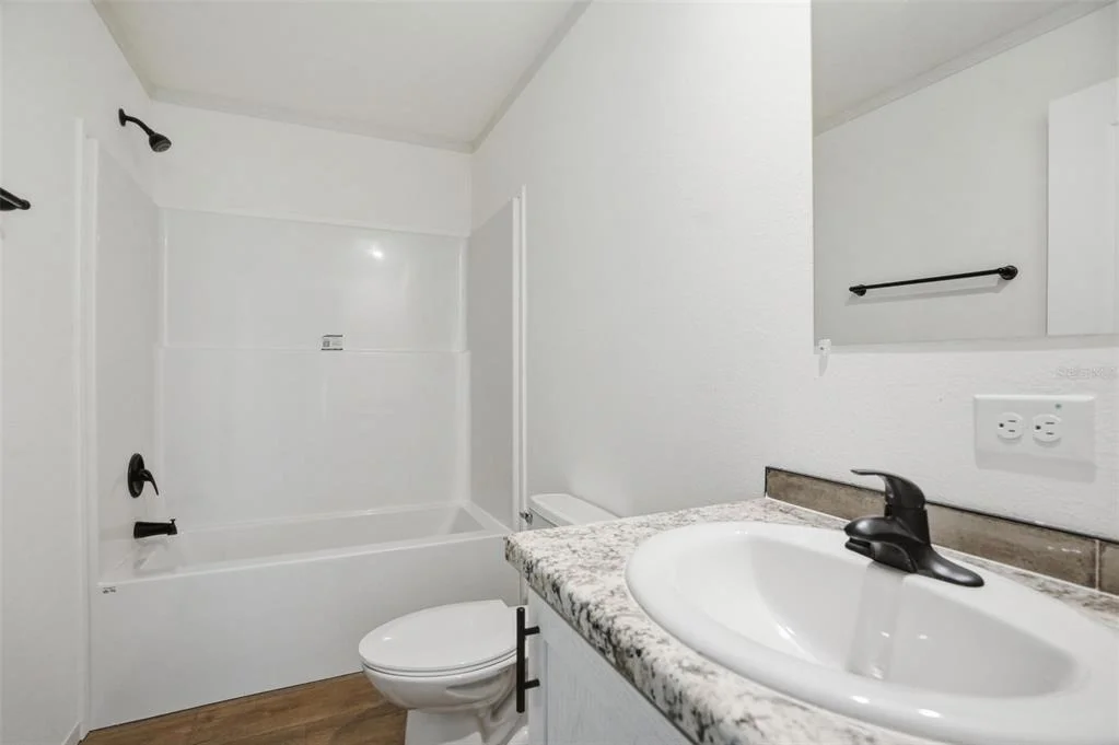 Photo of 9533 ROUND LAKE DRIVE