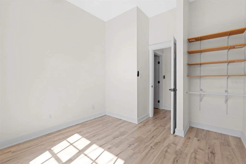 Photo of 512 CAULDER PARK ROAD