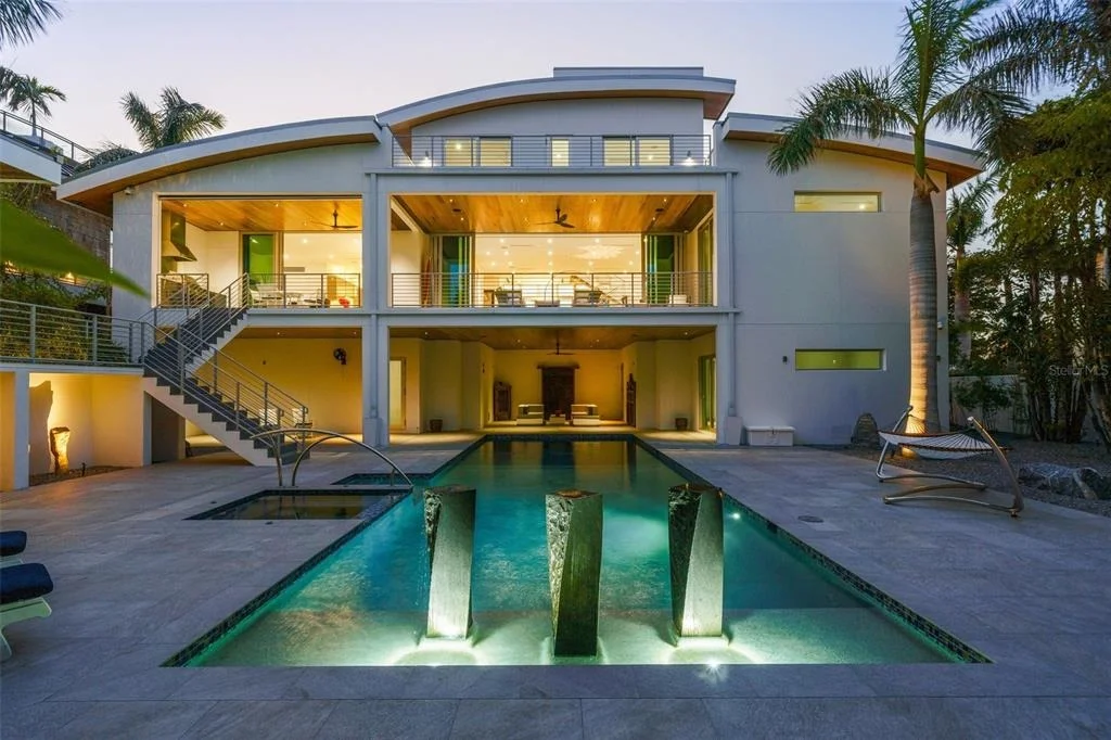 Photo of 1365 HARBOR DRIVE