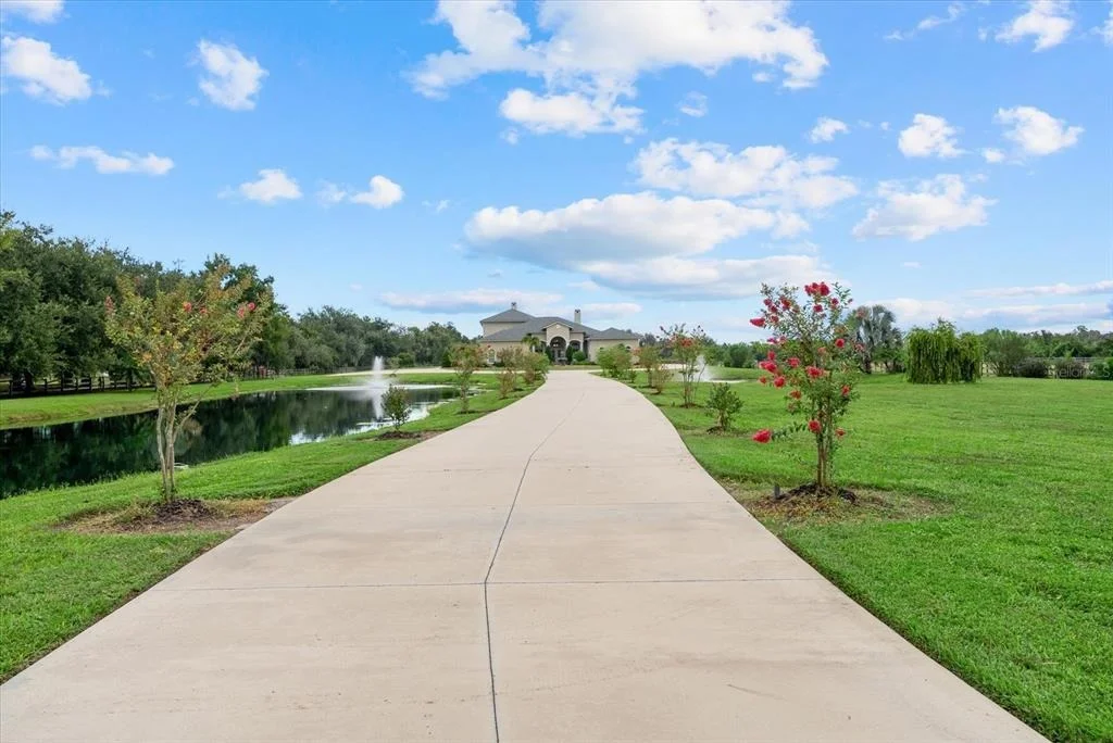 Photo of 520 RYE ROAD NE