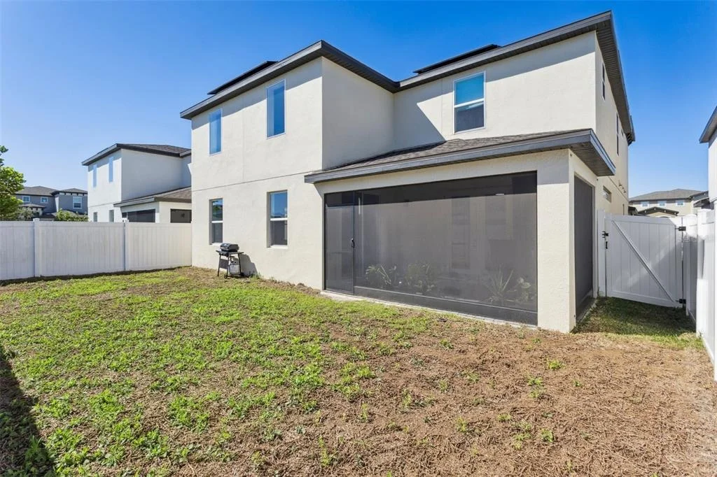 Photo of 1111 LONE PALM WAY