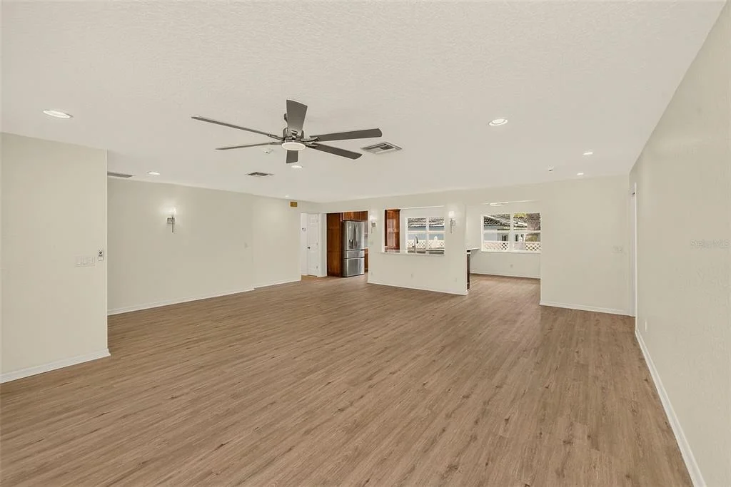 Photo of 833 TALLOWOOD DRIVE