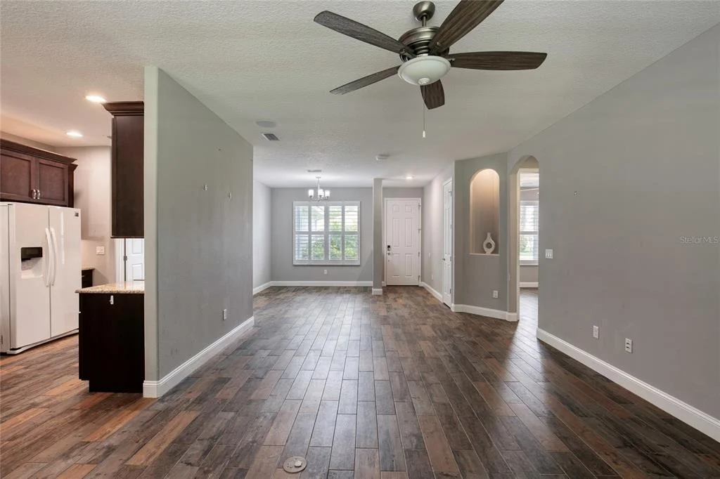 Photo of 56 THORNHILL CHASE CIRCLE