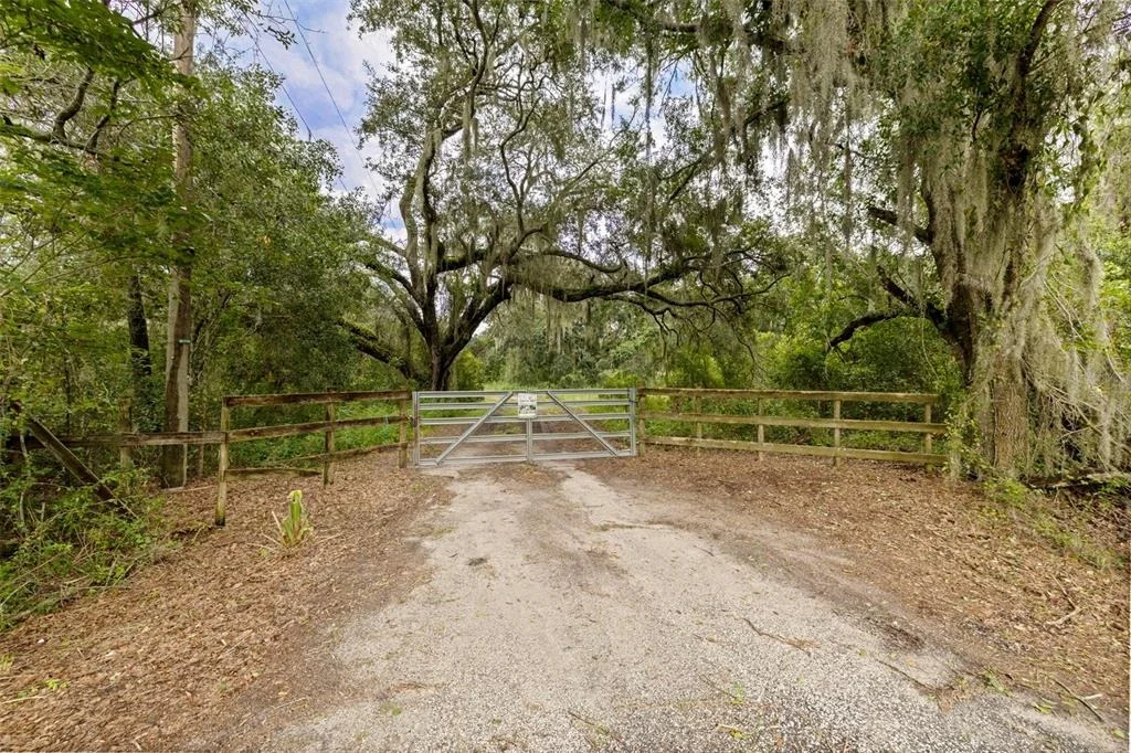 Photo of 6930 MUCK POND ROAD