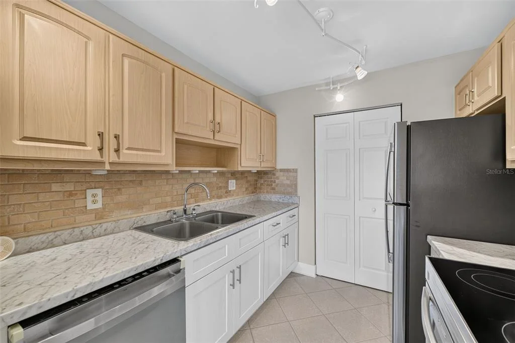 Photo of 1211 11TH CIRCLE SE