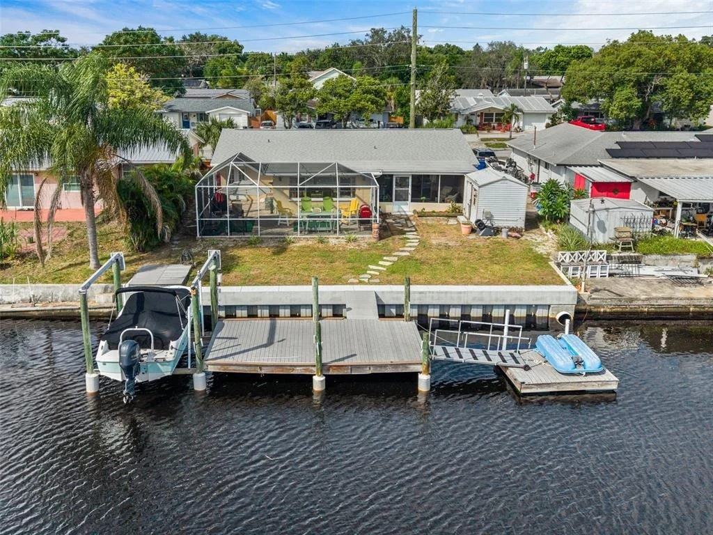 Photo of 5410 FLORA AVENUE