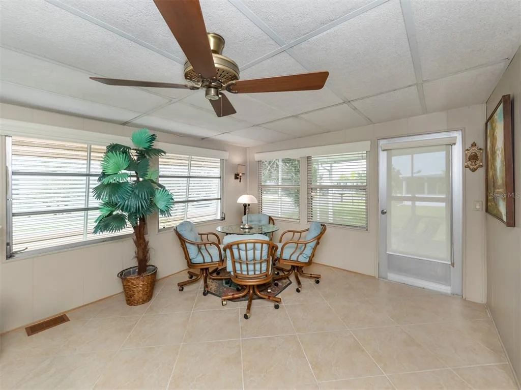 Photo of 628 LA JOLLA CIRCLE