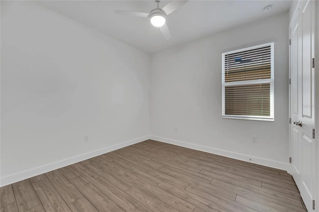 Photo of 923 SIGNET DRIVE