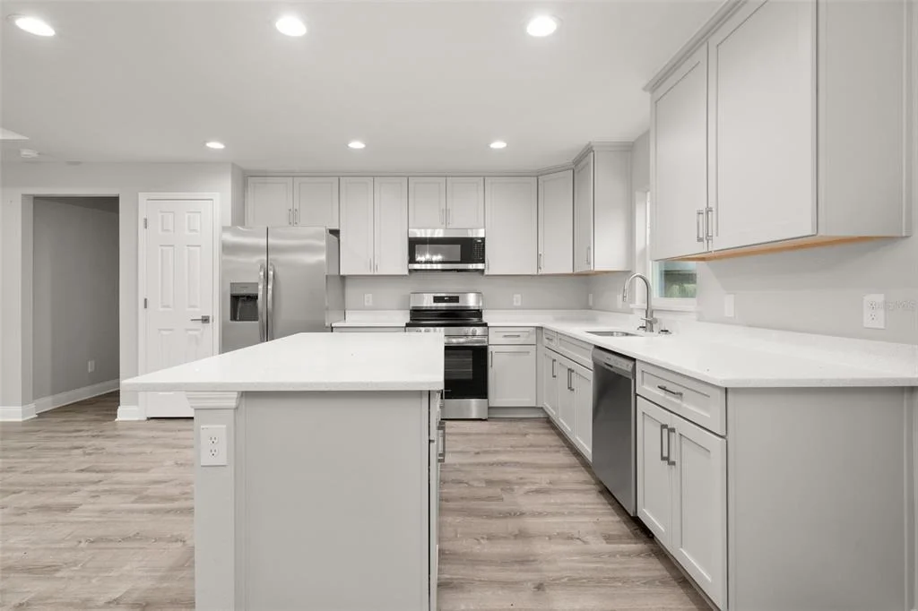 Photo of 6025 CYPRESS TERRACE