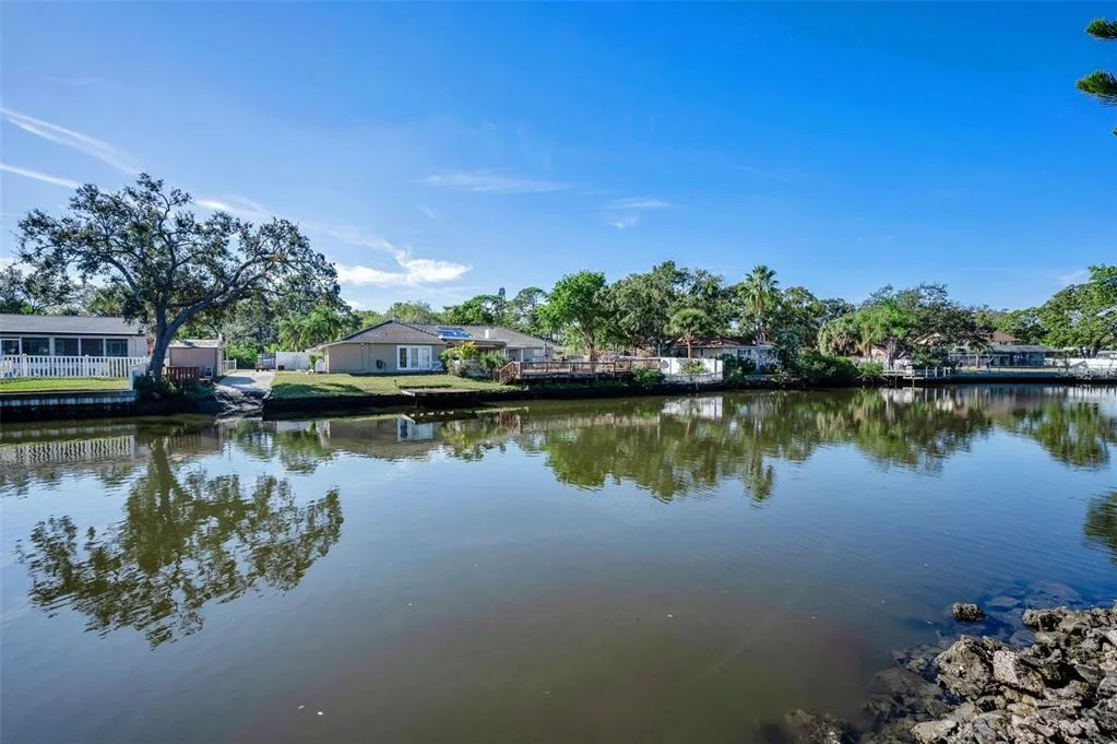 Photo of 2391 ROBERTA LANE