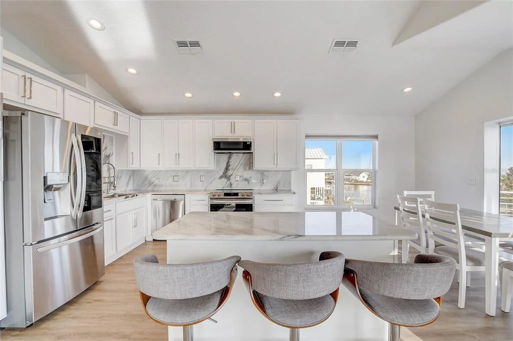 Photo of 6511 CLARK STREET