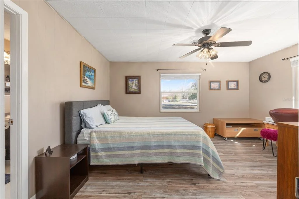 Photo of 3010 NE 98TH LANE