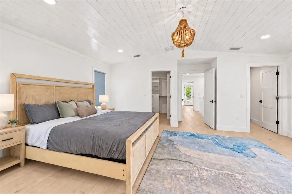 Photo of 1647 SIESTA DRIVE