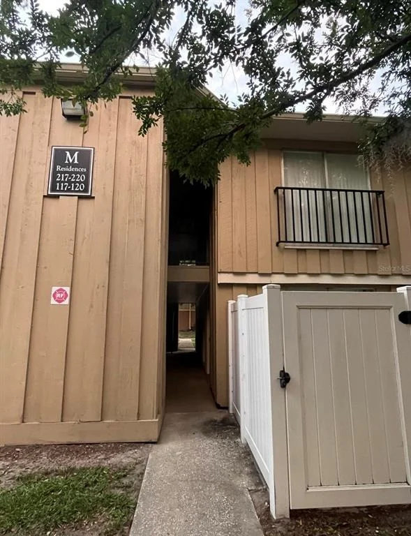 Photo of Unit 220 at 507 NW 39TH ROAD