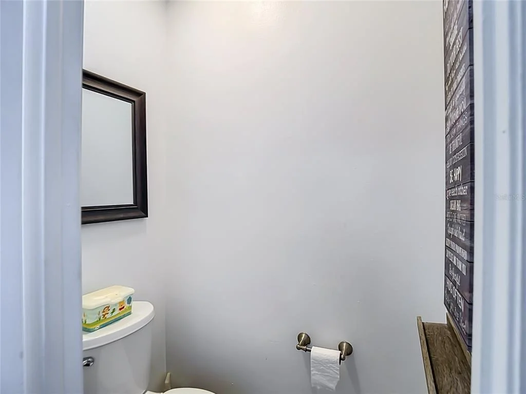 Photo of 10433 DUNKIRK ROAD