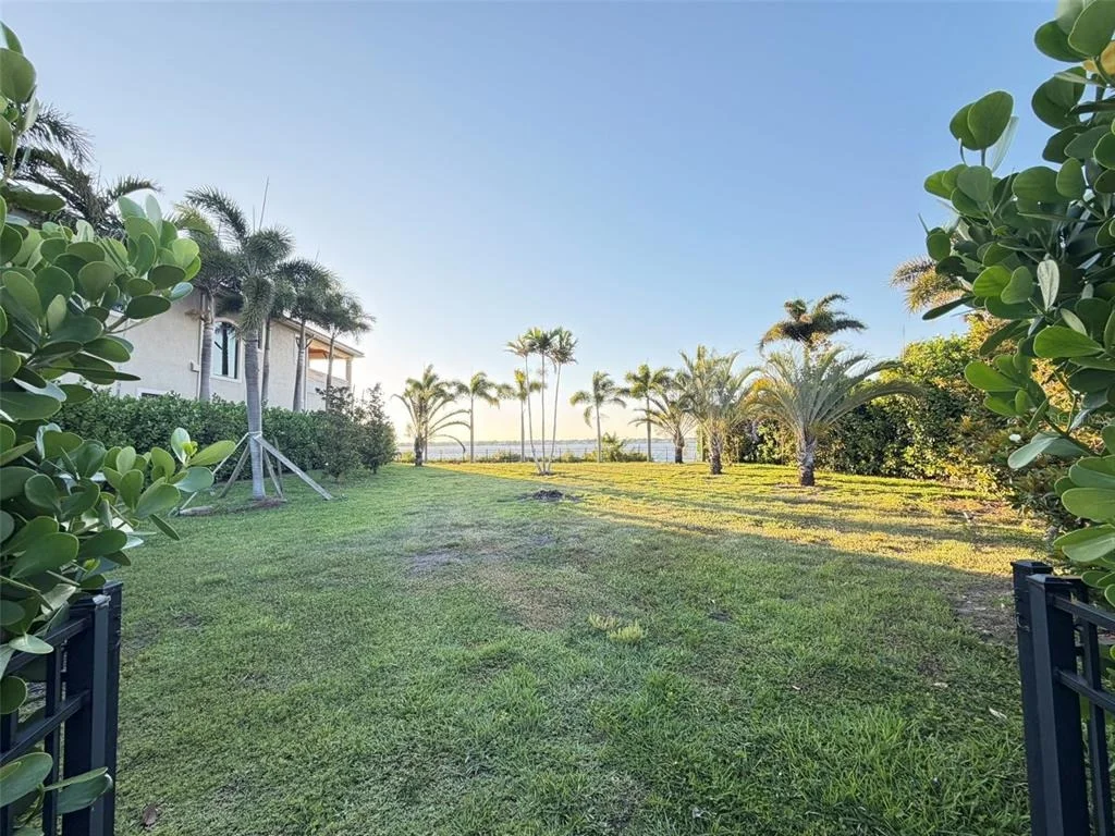Photo of 4223 HAWK ISLAND DRIVE