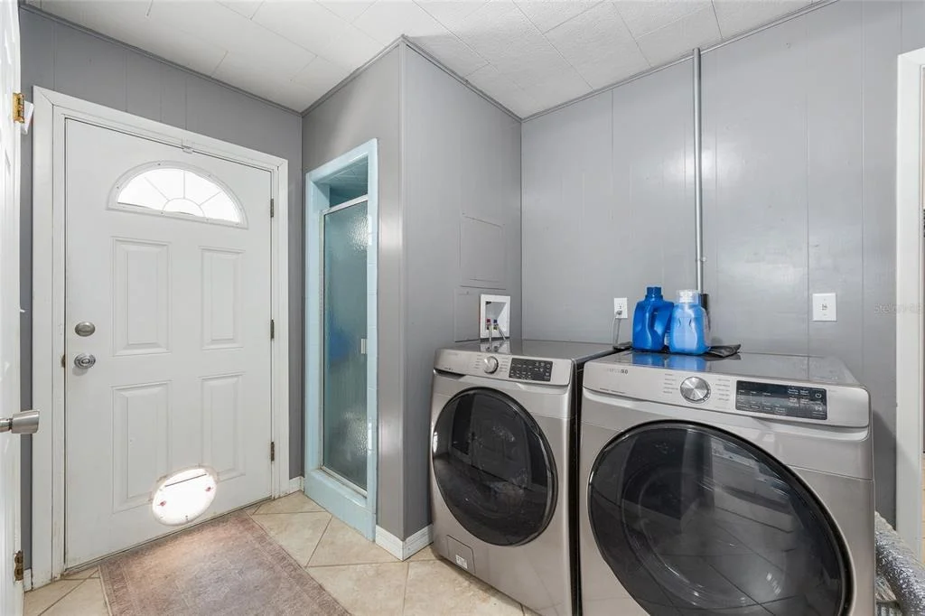 Photo of 3010 NE 98TH LANE