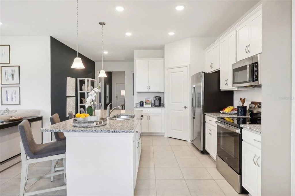 Photo of 1425 CHAMBORD DRIVE