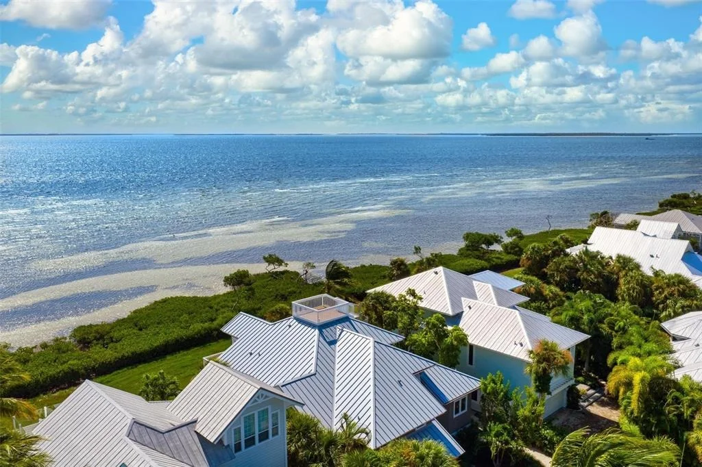 Photo of 319 PILOT POINT LANE