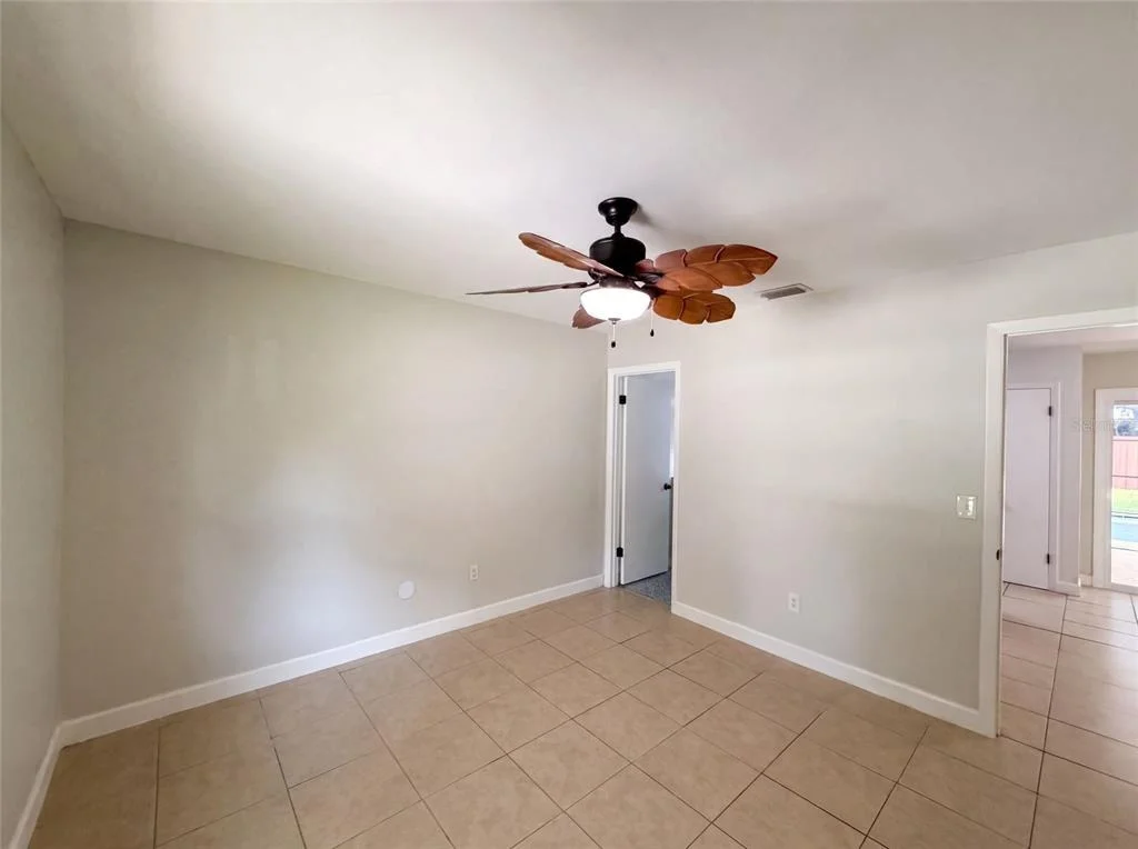 Photo of 7233 THOMAS JEFFERSON CIRCLE W