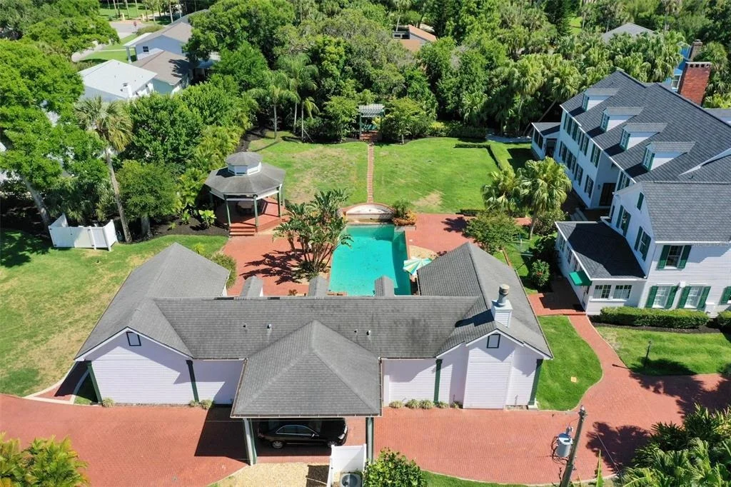 Photo of 253 JOHN ANDERSON DRIVE