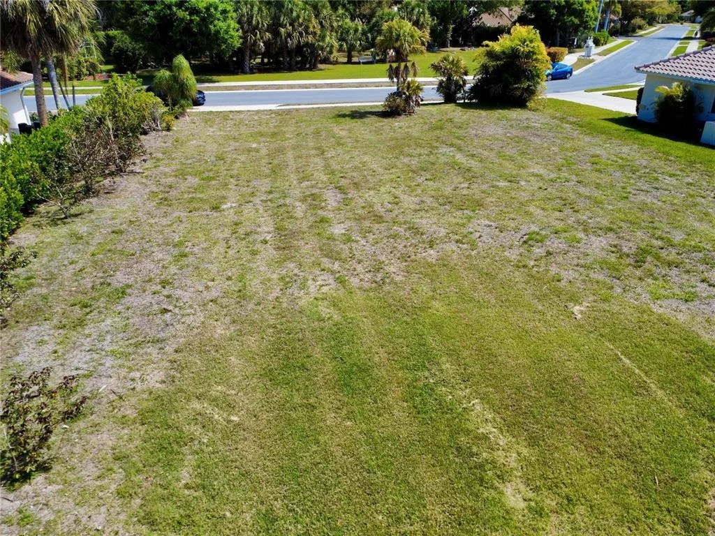 Photo of 565 PARK ESTATES SQUARE
