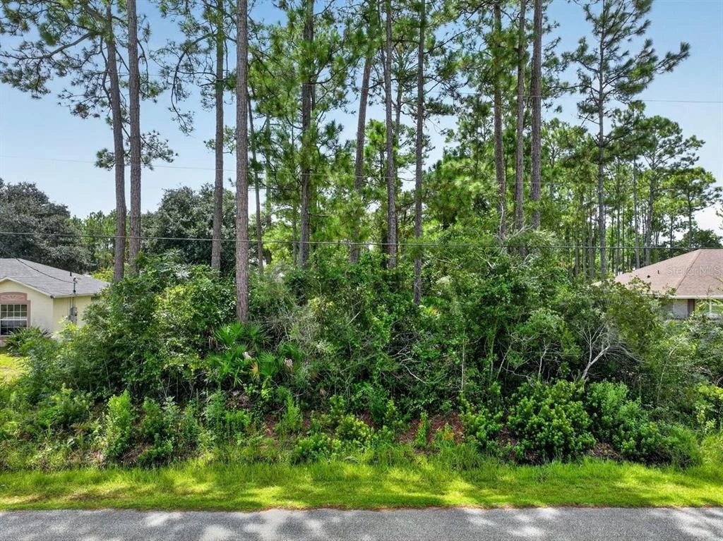 Photo of 12 UNDERSHIRE PATH