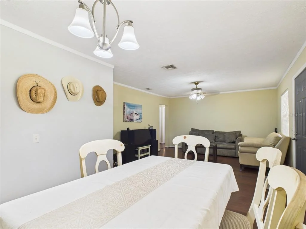 Photo of 13014 LINCOLN ROAD