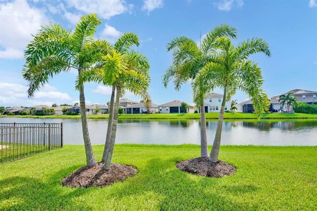 Photo of 6435 DEVESTA LOOP