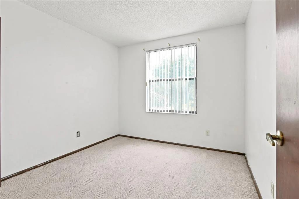 Photo of 1469 MONA DRIVE