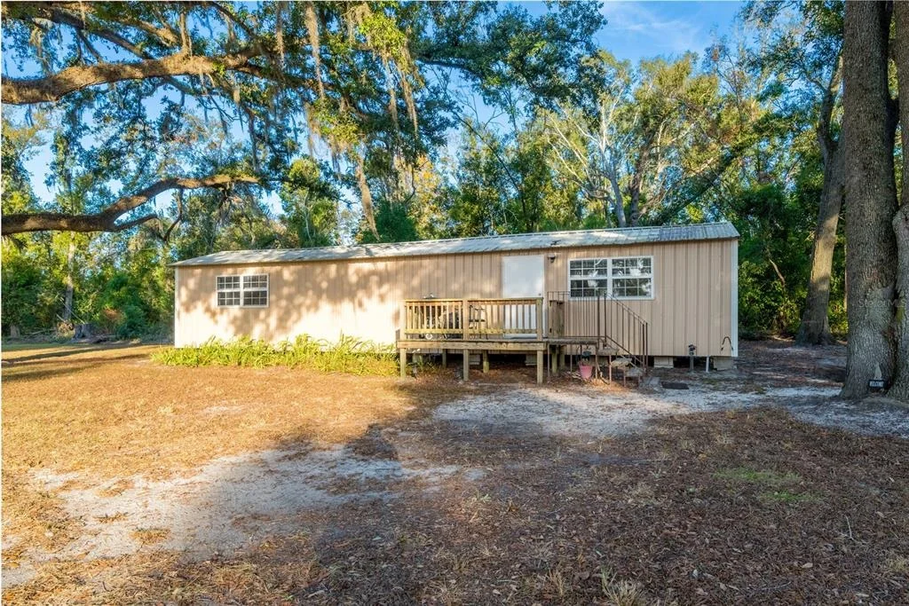 Photo of 18708 COUNTY ROAD 250